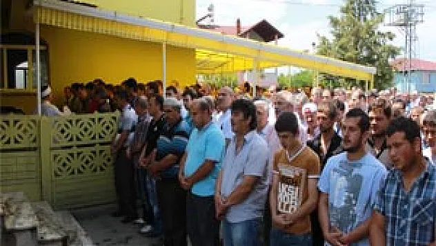 ARİF YILMAZ TOPRAĞA VERİLDİ