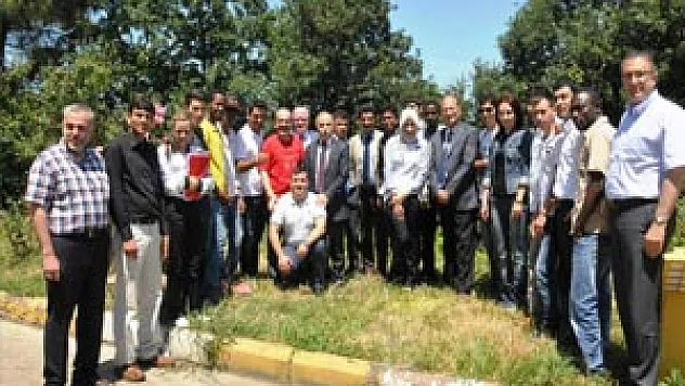 Rektör Akan, Uluslararası Öğrencilerle Bir Araya Geldi