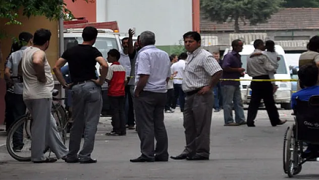 BAFRA'DA 'PARK ETME' KAVGASI: 1 YARALI