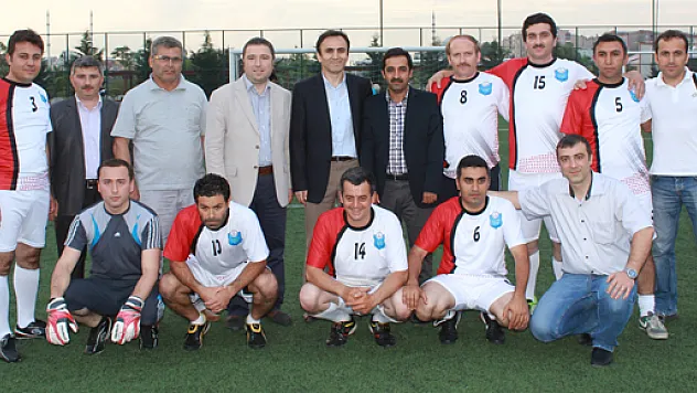 Yarı final maçları yapıldı final bugün