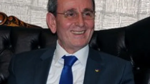 Üniversiteli Gençlere Girişimcilik Fırsatı