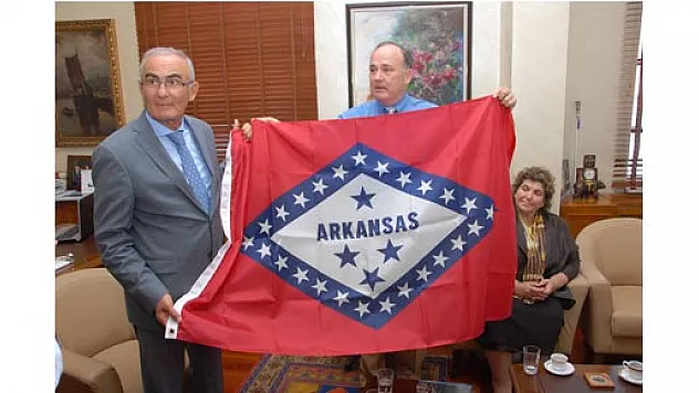 BAŞKAN YILMAZ, ABD'Lİ KONUKLARINI AĞIRLADI