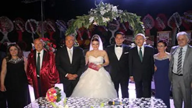 Haluk Koç'un oğlu evlendi