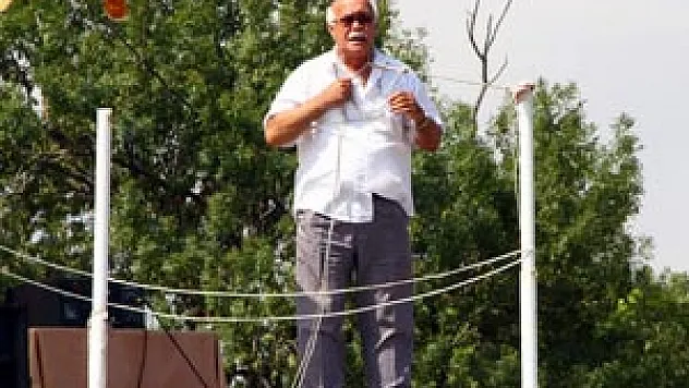  7 SAAT 45 DAKİKA DİRENDİ AMA İŞYERİ YIKILDI