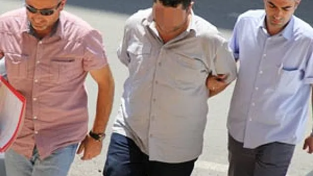  KANDIRDIĞI KİŞİLERİ DOLANDIRAN ŞAHIS YAKALANDI