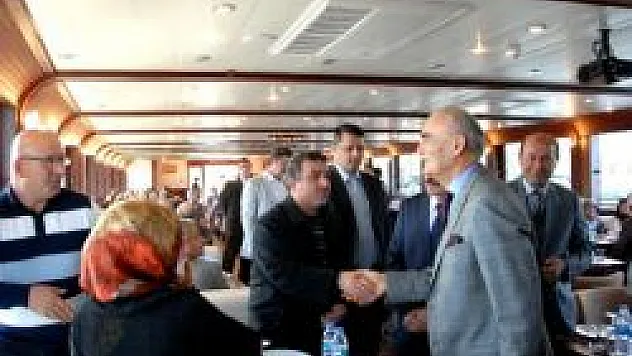 Başkan Yılmaz'dan Muhtarlara Deniz Gezisi
