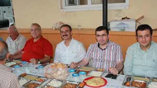 Melik Köyünde hep birlikte iftar