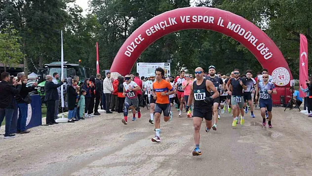 250 sporcunun katıldı