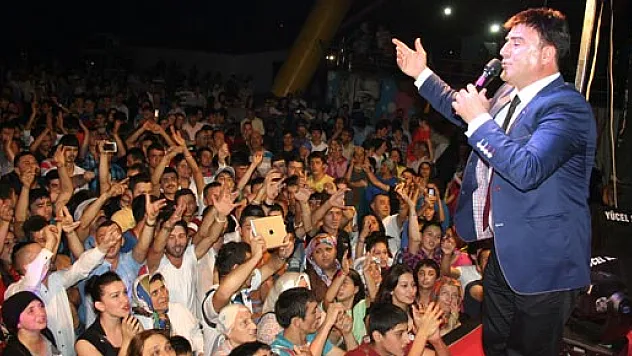 'Crazy Park' konserle hizmete açıldı