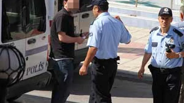  İCRA MEMURUNA SALDIRIYA GÖZALTI