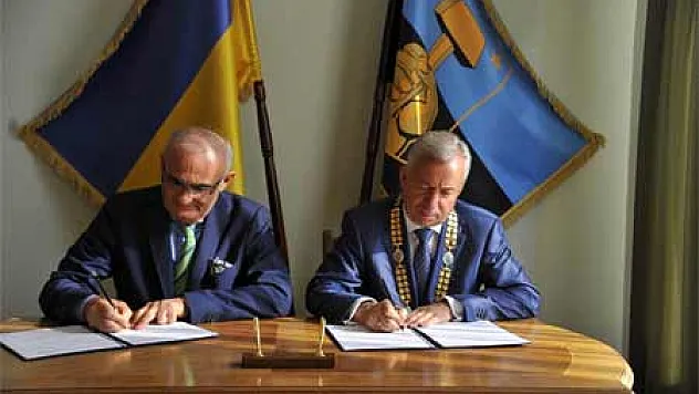 SAMSUN'UN YENİ KARDEŞ ŞEHRİ 'DONETSK' OLDU