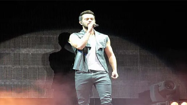 MURAT BOZ SAMSUNLULARI COŞTURDU