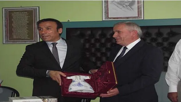 Güngör, 'Sulama kanalları kapalı yapılmalı'