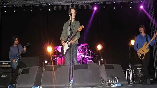 EĞİTİM ÖNCESİ 'MOR VE ÖTESİ'