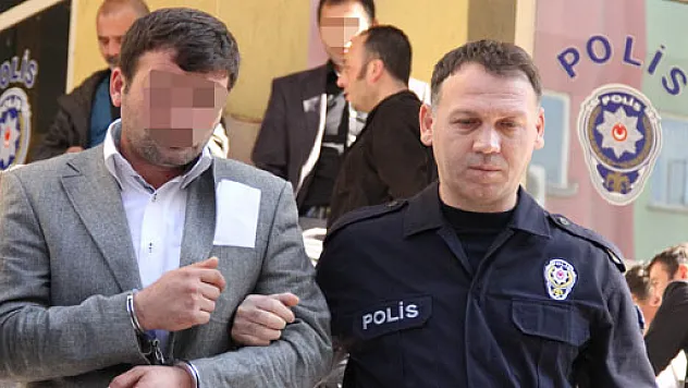 Uyuşturucu Suçundan Ceza Alınca Duruşmada Tutuklandı