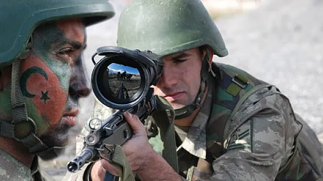 Jandarmadan gerçek gibi tatbikat