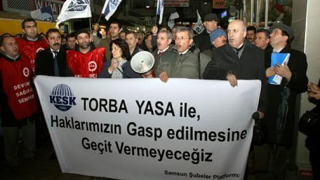 'Torba Yasa' protesto edildi