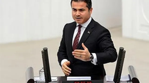 Suat Kılıç, Sosyal Medyada Kullanılan Türkçeyi Eleştirdi