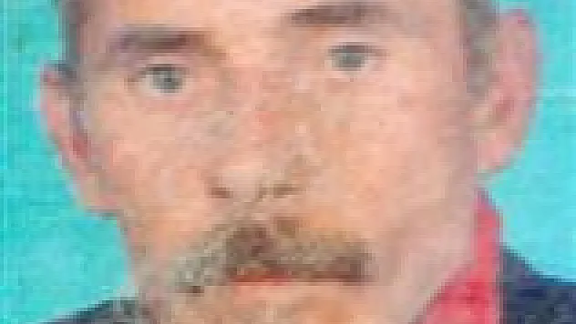 İki kardeş kendilerini döven babalarını öldürdü