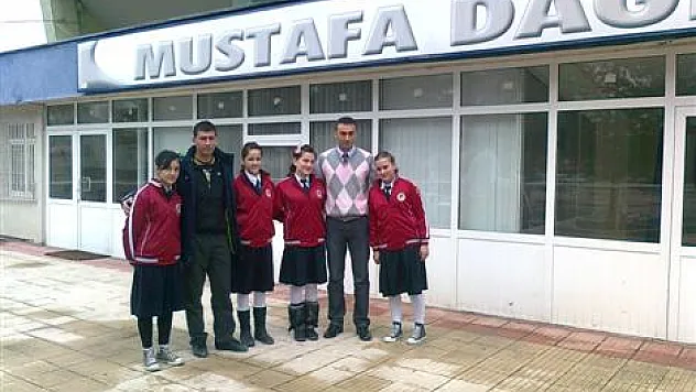 Şampiyon, Ağcagüney İ.Ö.O