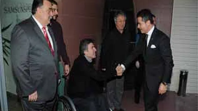 Eski Bakan Kılıç, Samsunspor'u Ziyaret Etti