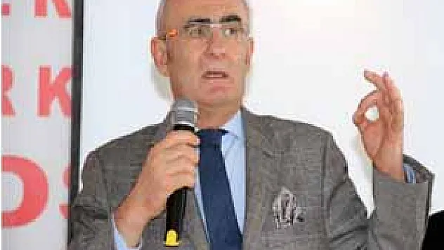 Yılmaz'dan Romanlara 'Eğitim' Çağrısı