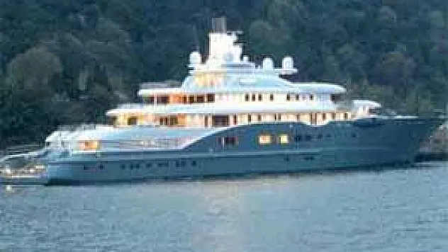 Arap şeyhinin süper lüks yatı Türk kıyılarında