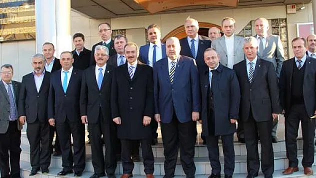 DÜNDAR, 'ÇARŞAMBA ÜNİVERSİTE ŞEHRİ OLUYOR'