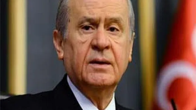 Bahçeli internet düzenlemesini eleştirdi