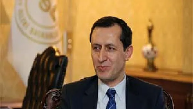 AK Parti'nin 3 dönem kuralı değişiyor mu ?