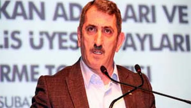  'İlçelerde Siyaset Kalpazanları var'