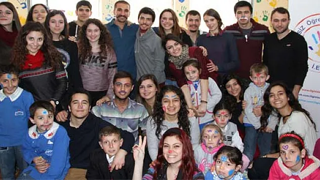 İlgi'siz Öğrenciler Ayvacık'ta Kütüphane Kurdu