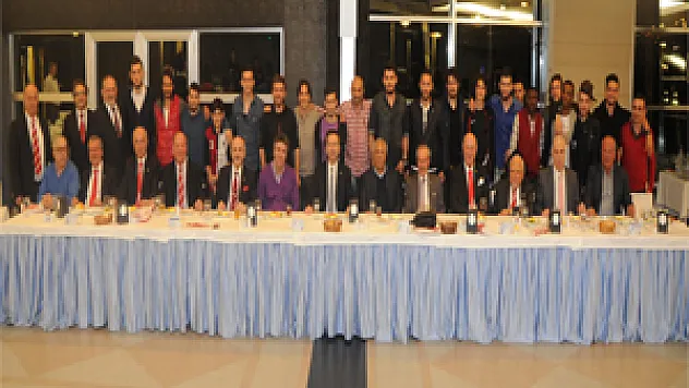 Futbolculara Moral Yemeği