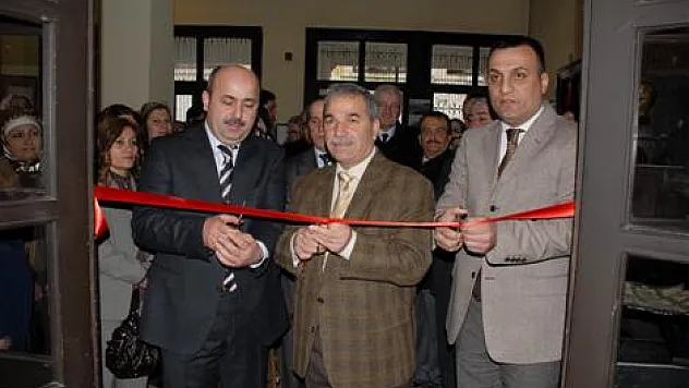 Kursiyerlerden özel güne, özel karma sergi