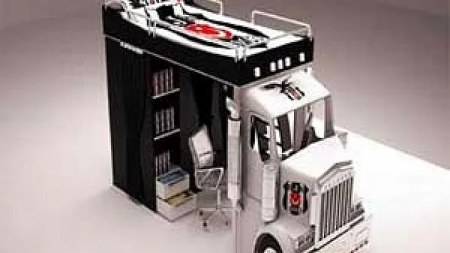 Gönül verdiği renklerin mobilyasını tasarladı