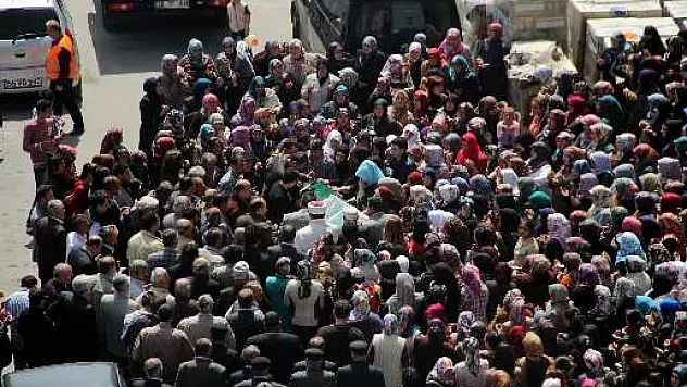 KAZADA YANAN GENÇ KIZ TOPRAĞA VERİLDİ