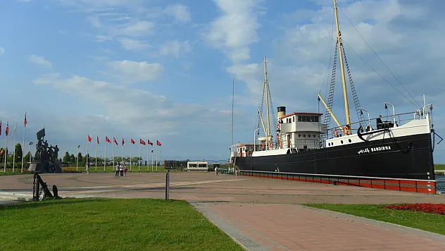 29 Ekim'de  kaç kişi bandırma vapuru müzesini ziyaret etti?