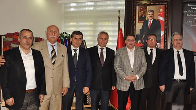 AK Parti Eski İl Başkanı Osman Çetinkaya'dan Tebrik Ziyareti