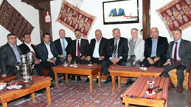 Vezirköprü'den Akbaş'a Tam Destek