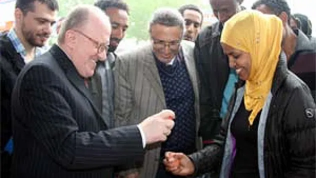 OMÜ'DE YAĞMUR ALTINDA 'HIDIRELLEZ' KUTLAMASI