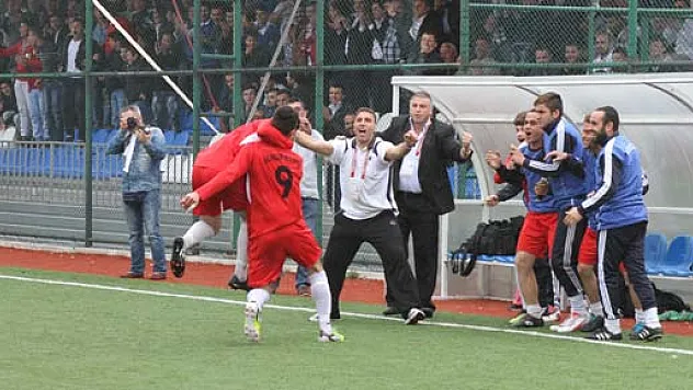 ŞAMPİYON SALIPAZARI