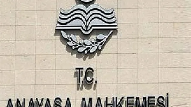 Anayasa Mahkemesi'nin dershane kararı