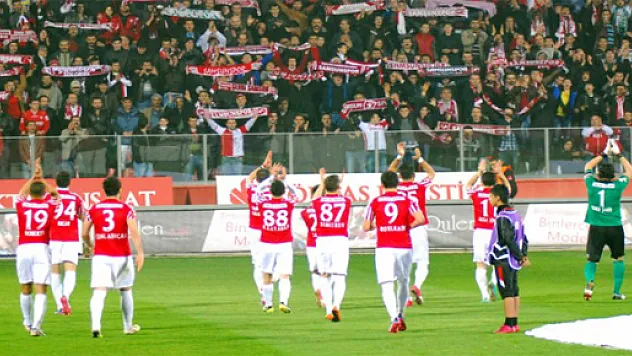 Samsunspor`da görev dağılımı yapıldı