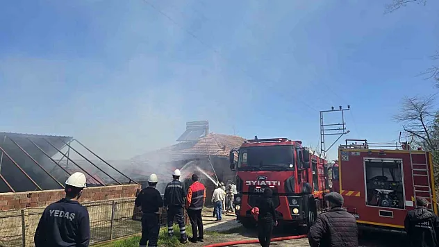3 katlı binada çıkan yangın söndürüldü