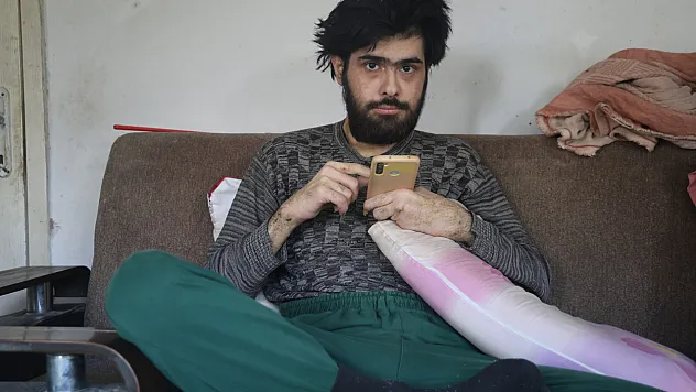 3 yıl sonra duş alıp, tıraş olan Barış'a anksiyete ve depresyon tanısı konuldu