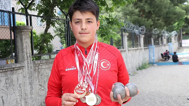 3 yılda 8 madalya kazandı