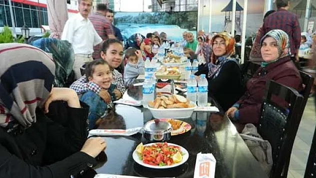 Lösemeli Çocuklara İftar