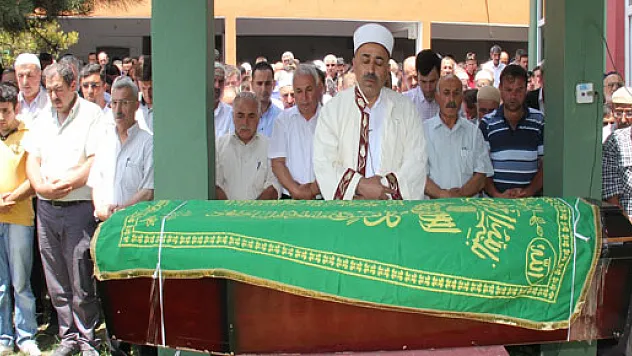 Kene Isırması Sonucu Hayatını Kaybetti