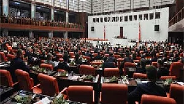 Torba yasanın 38 gün süren görüşmeleri tamamlandı