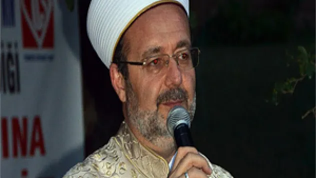 'Görmez: 'Türkiye, Sünnicilik yapıp taraf tutmamalı'